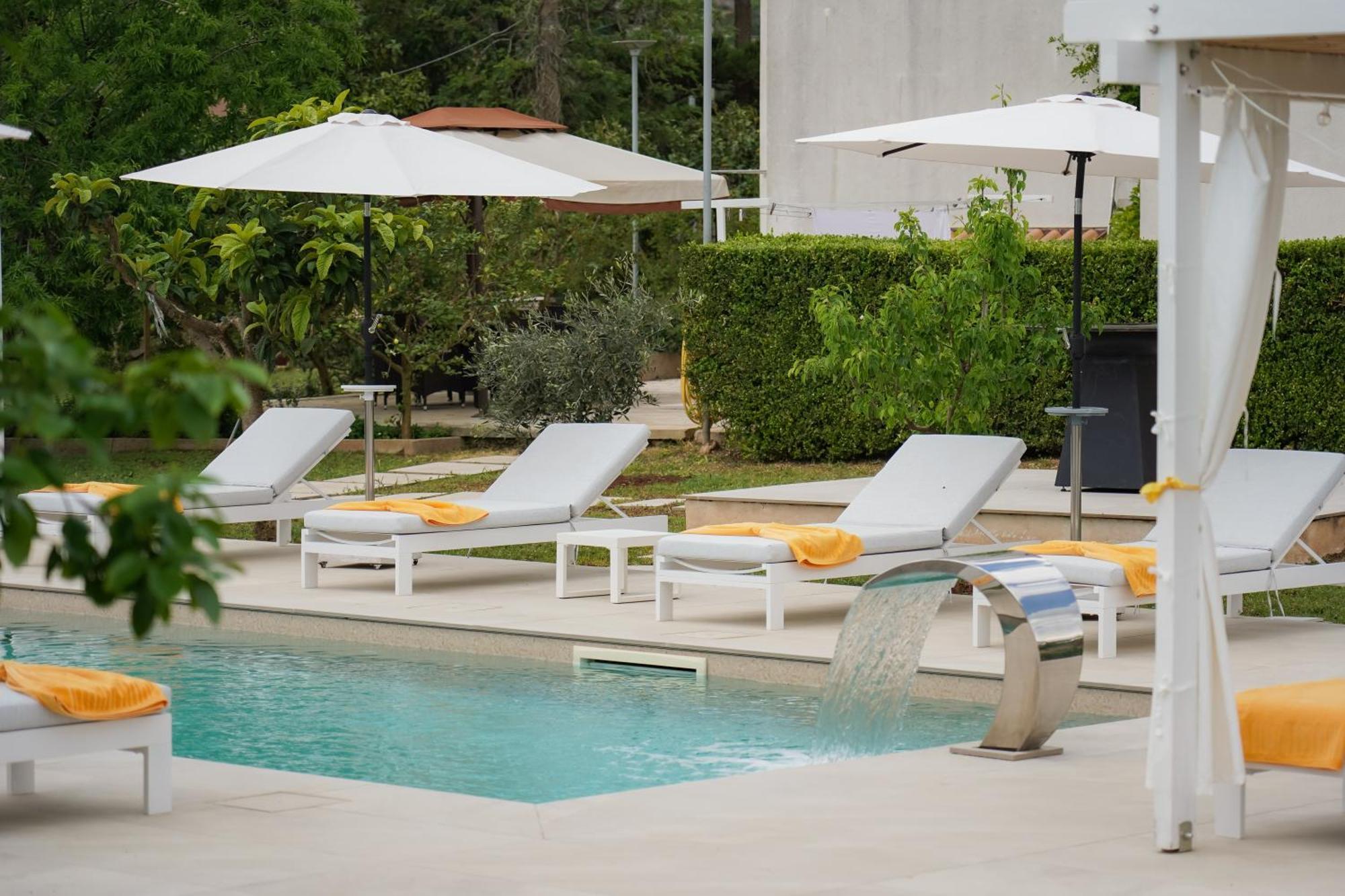Апартаменти Casa Karina Sun&Pool&Relax Спеккія Екстер'єр фото